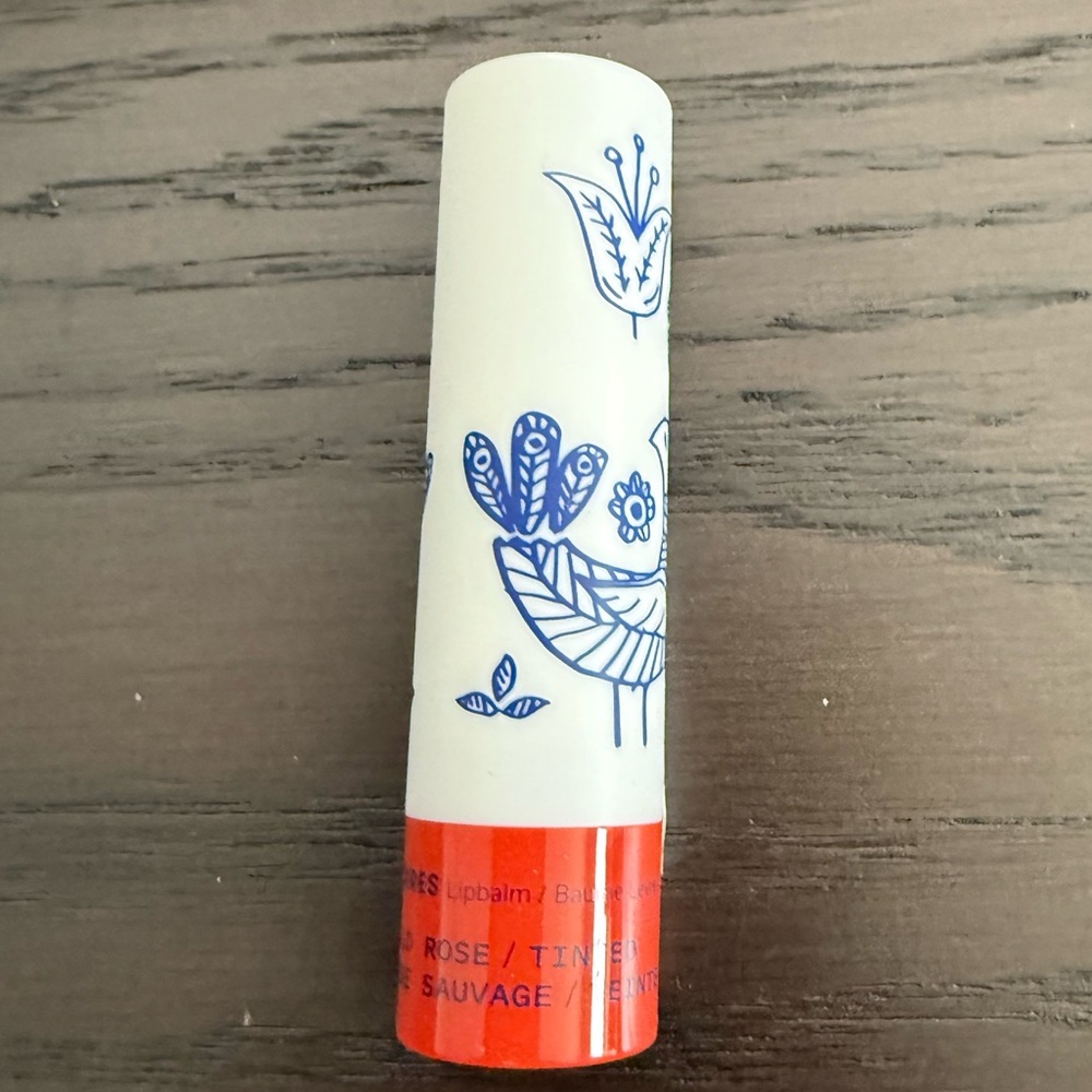 KORRES LIPBALM IN WILD ROSE 🌹 | TINTED NWT - Picture 6 of 7